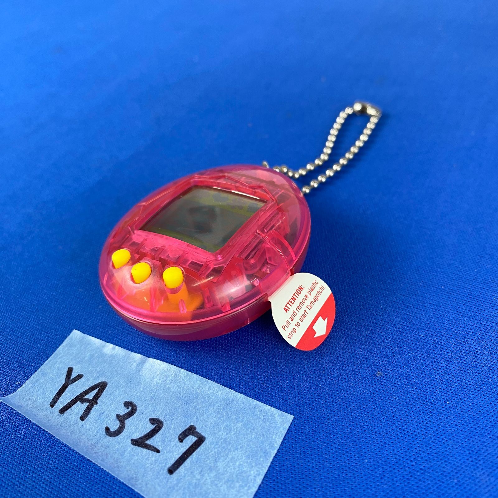 ◇YA327【2個セット】海外版 たまごっち TAMAGOTCHI ホワイト×ブルー／クリアブラックピンク バンダイ BANDAI 育成型ゲーム 携帯用 ゲーム機 キーホルダー型ゲーム機 キーチェーンタイプ電子ゲーム機 小型 軽量 - メルカリ