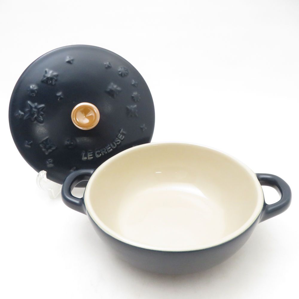 新品未使用　ルクルーゼ☆スターレリーフ ミニマルミット　ネイビー&コットン ル・クルーゼ LE CREUSET *スターレリーフミニマルミット*紺ネイビー