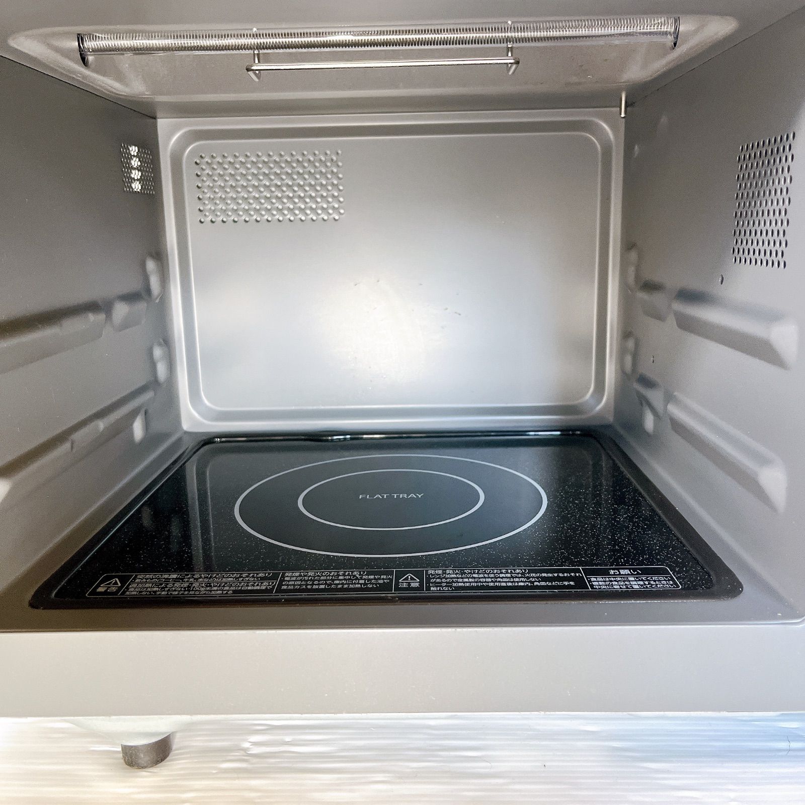 TOSHIBA オーブンレンジ ER-W16 フラットテーブル Amazon | 東芝 電子レンジ オーブンレンジ 一人暮らし 16L フラット