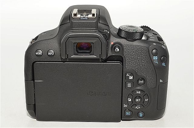 124ショットの極上品】 Canon キヤノン EOS Kiss X9i ボディー