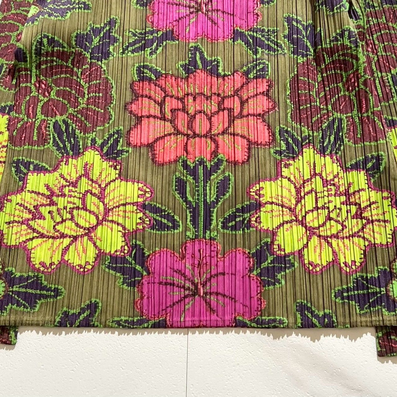 プリーツプリーズ　長袖トップス　花柄 PLEATS PLEASE 花柄プリーツシャツ