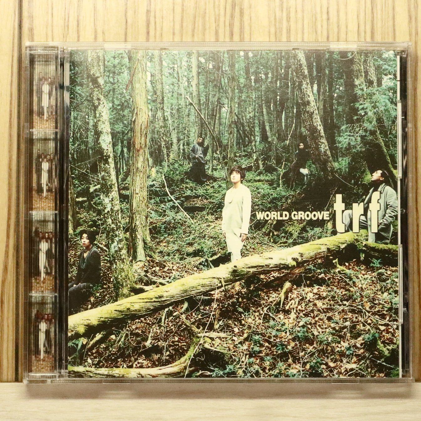国内盤CD☆ティーアールエフ/TRF□ WORLD GROOVE 【AVCD11183