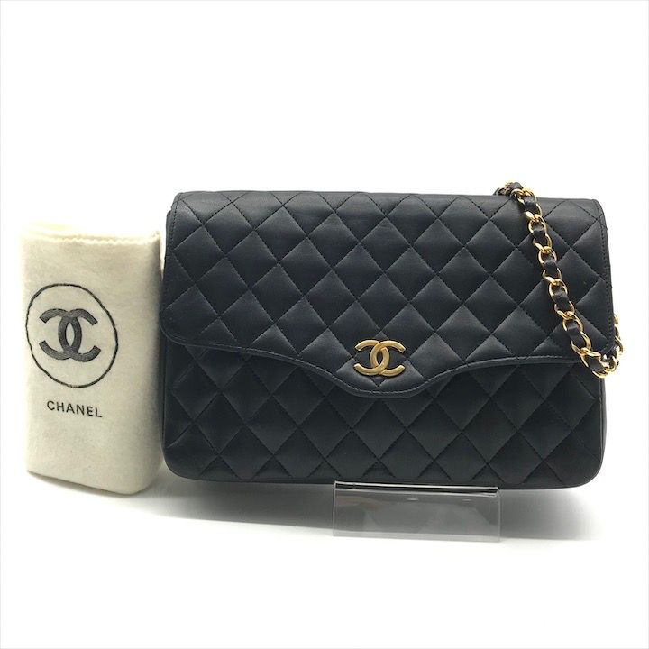 値下げ！CHANEL ブラックレザー バッグ 美品 CHANEL シャネル ココマーク プッシュロック マトラッセ レザー