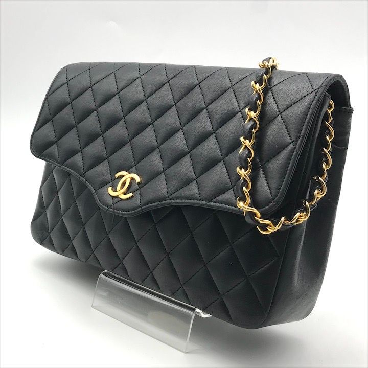 美品 CHANEL シャネル ココマーク プッシュロック マトラッセ レザー