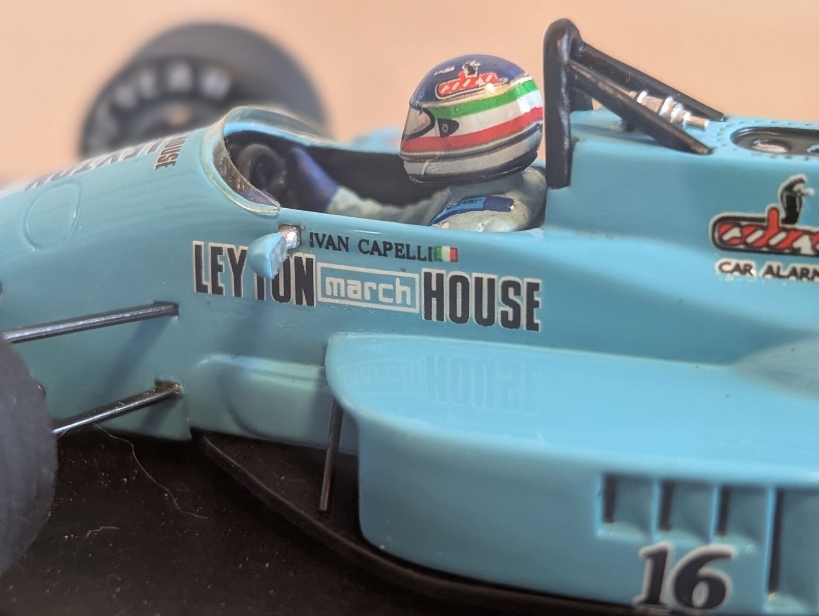 未開封スパーク1/43レイトンハウス マーチ871モナコGPイワンカペリ