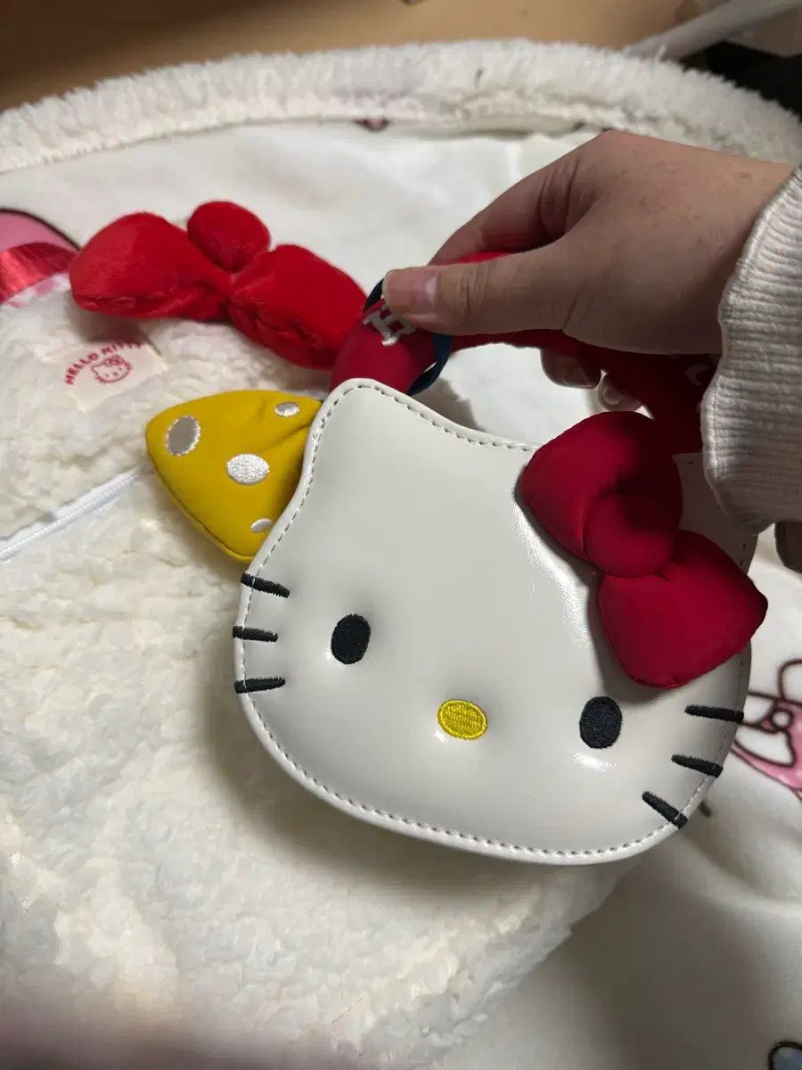 サンリオ ハローキティ ミニ クロスバック ショルダーバッグ - メルカリ