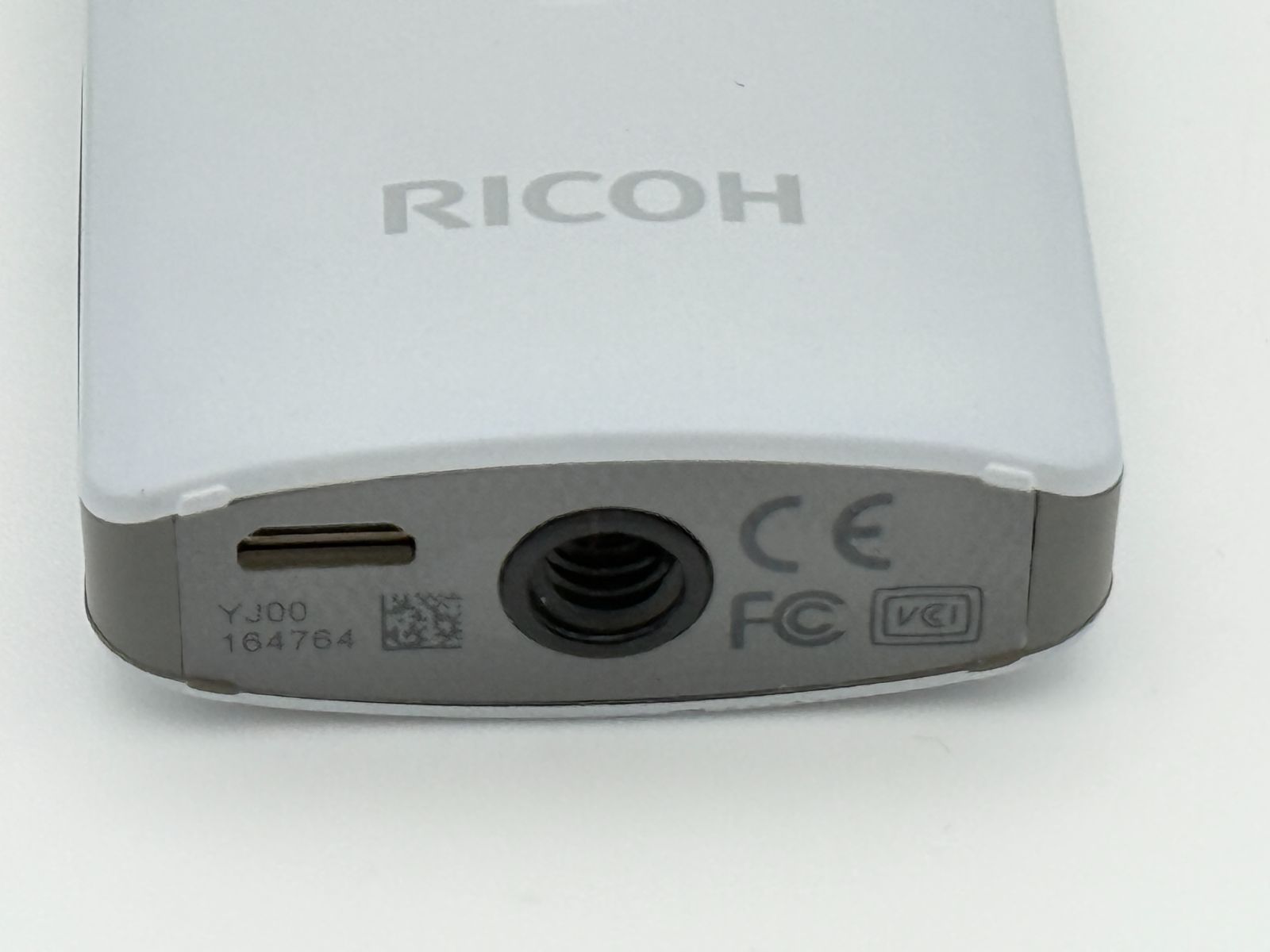美品】RICOH THETA SC ホワイト リコー シータ 360度カメラ - メルカリ
