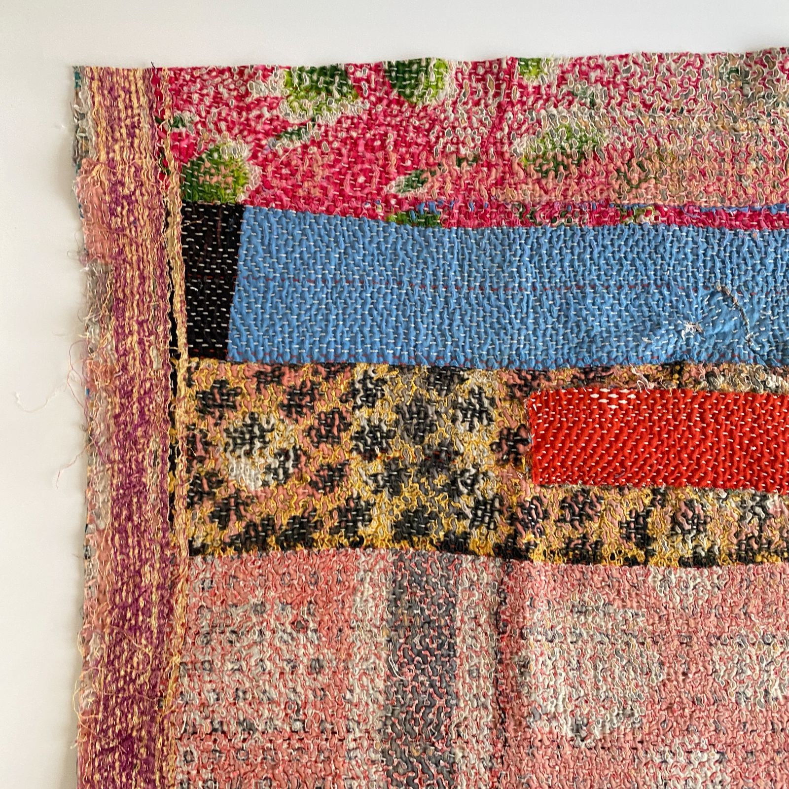 ✥ ロホリカンタ ✥ ヴィンテージカンタキルト23 ラリーキルト 3573 ラリーキルト カンタキルト オールドファブリック ハギレ インド