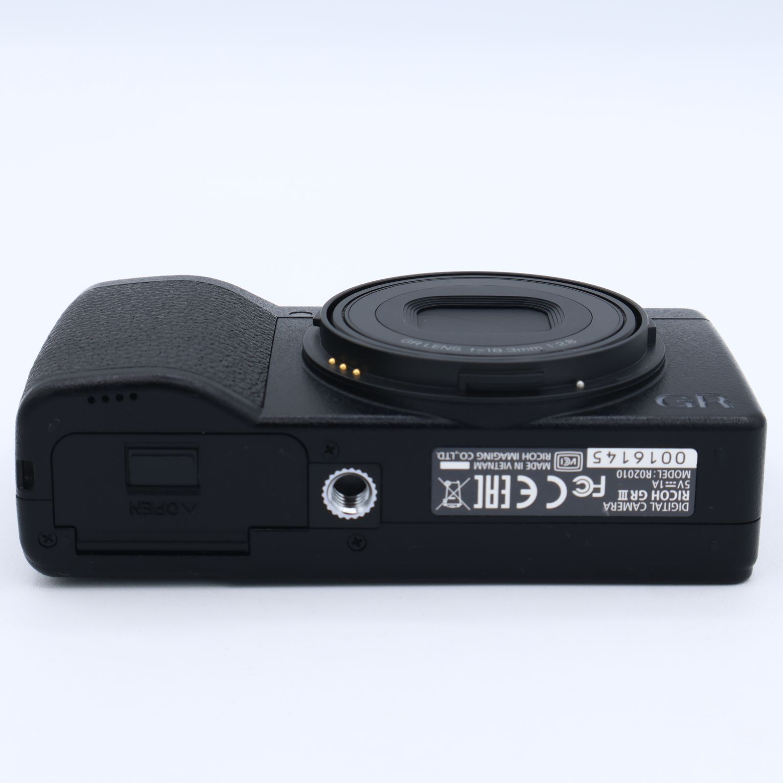 シャッター回数：4672回】【青色リングキャップ付き】RICOH GR III 