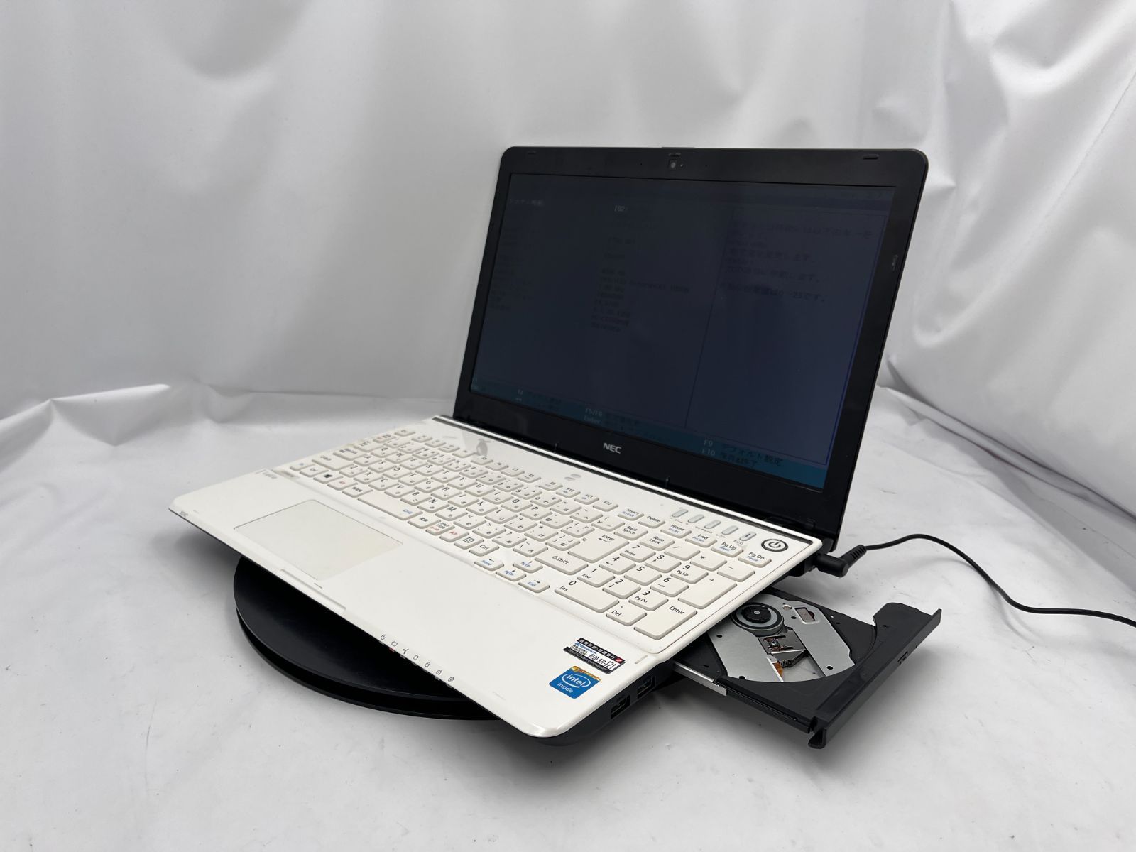 ジャンク　NEC LAVIE ホワイトノートPC NEC ノートパソコン LAVIE N16 N1635/JAW PC-N1635JAW [パールホワイト