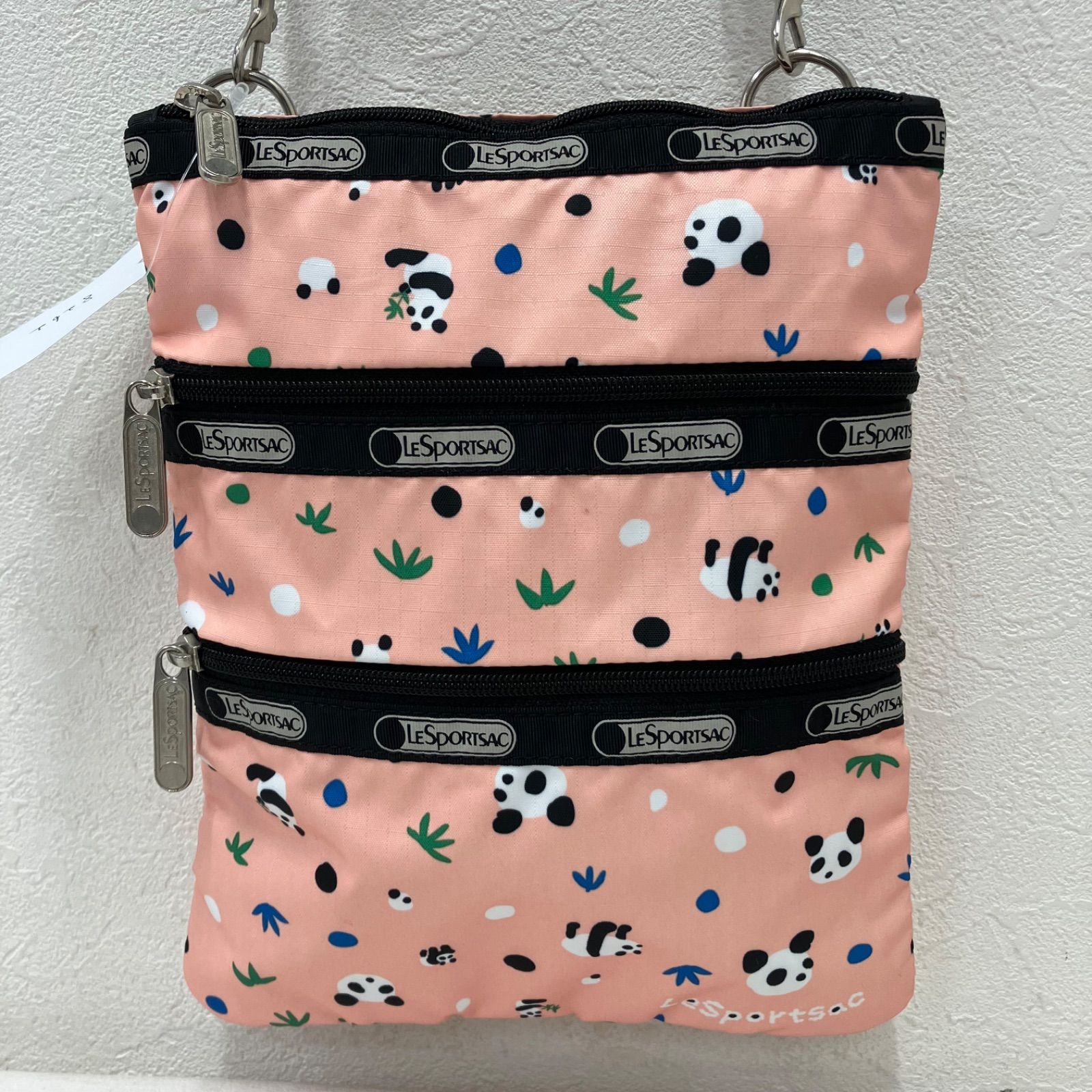 8262 LeSportsac レスポートサック ショルダーバッグ 斜めがけ 紐調節 