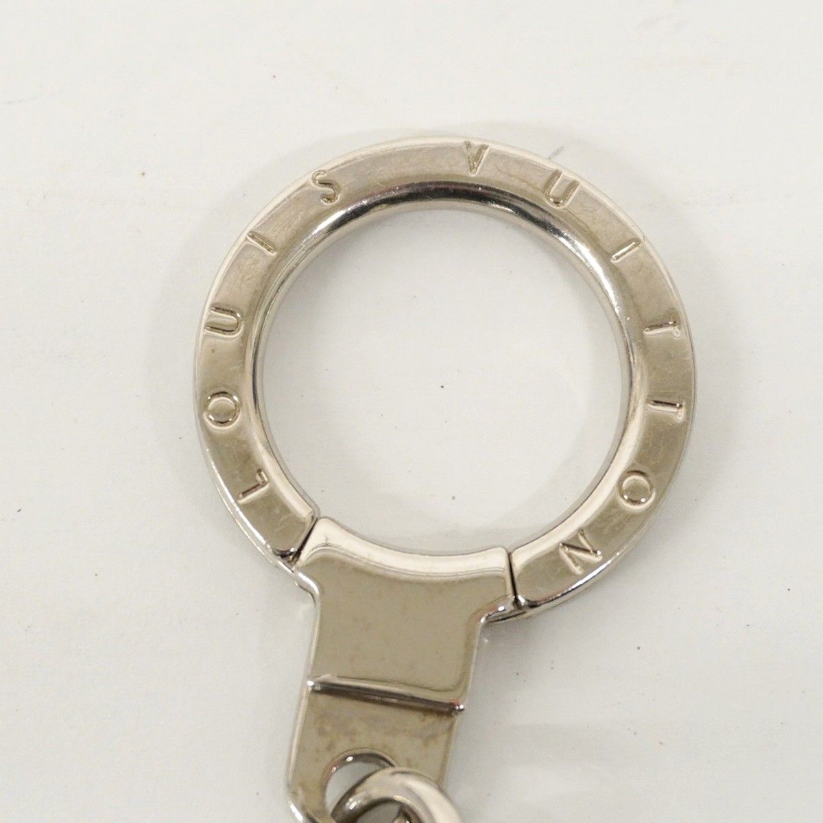 6ac1976-k】ルイヴィトン キーホルダー ポルトクレイニシャルLV M65071