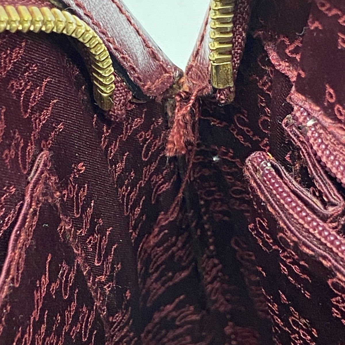 6ab1719】カルティエ ハンドバッグ マスト レザー ボルドー ゴールド  