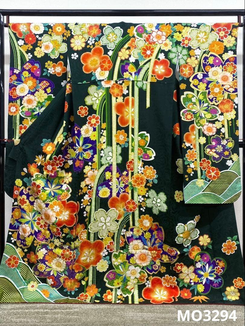 振袖 金駒 金彩 紋意匠 身丈168cm 撥水加工済 MO3294 - メルカリ