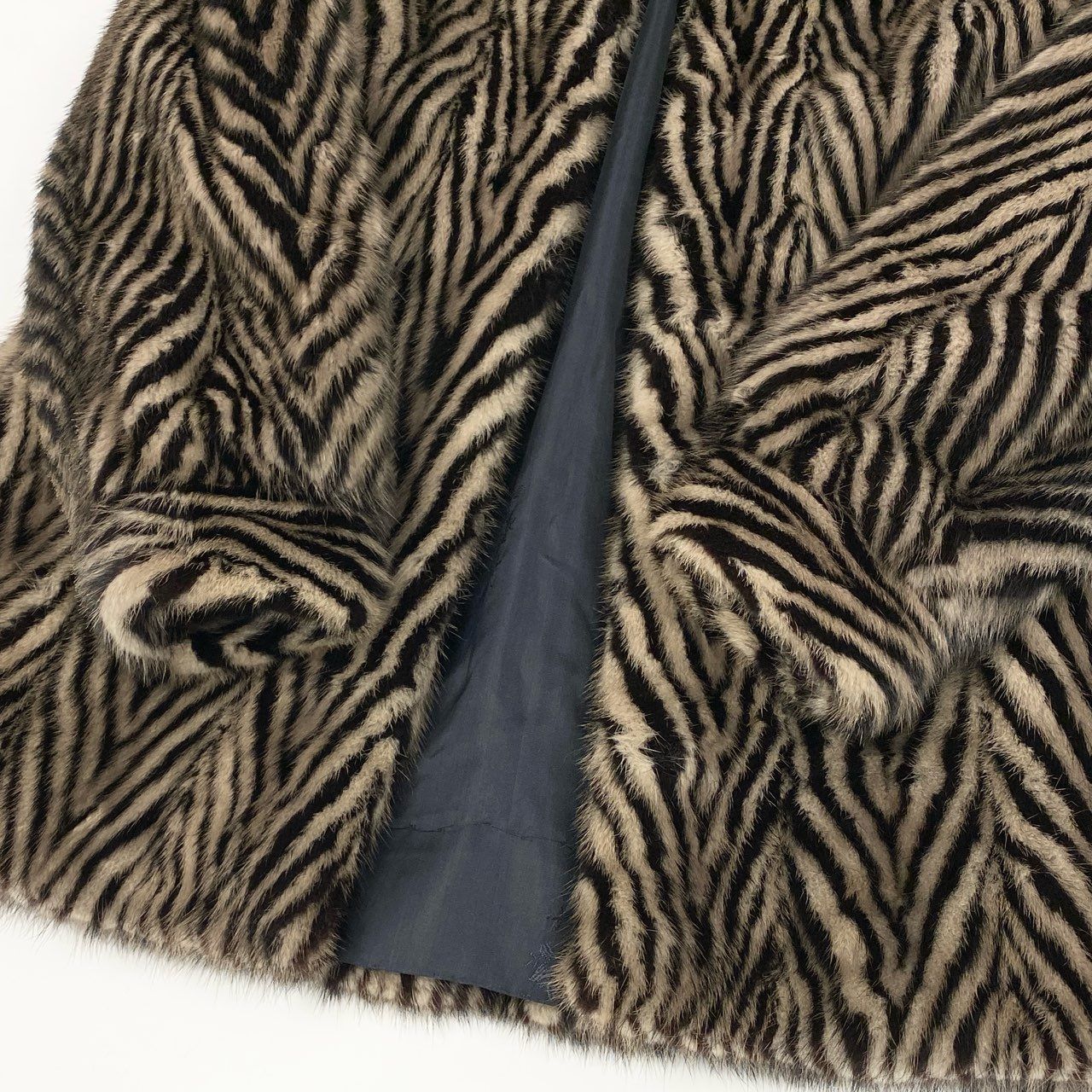 14a15 SAGA MINK サガミンク ゼブラ柄 ミンクコート サイズ9 ブラック