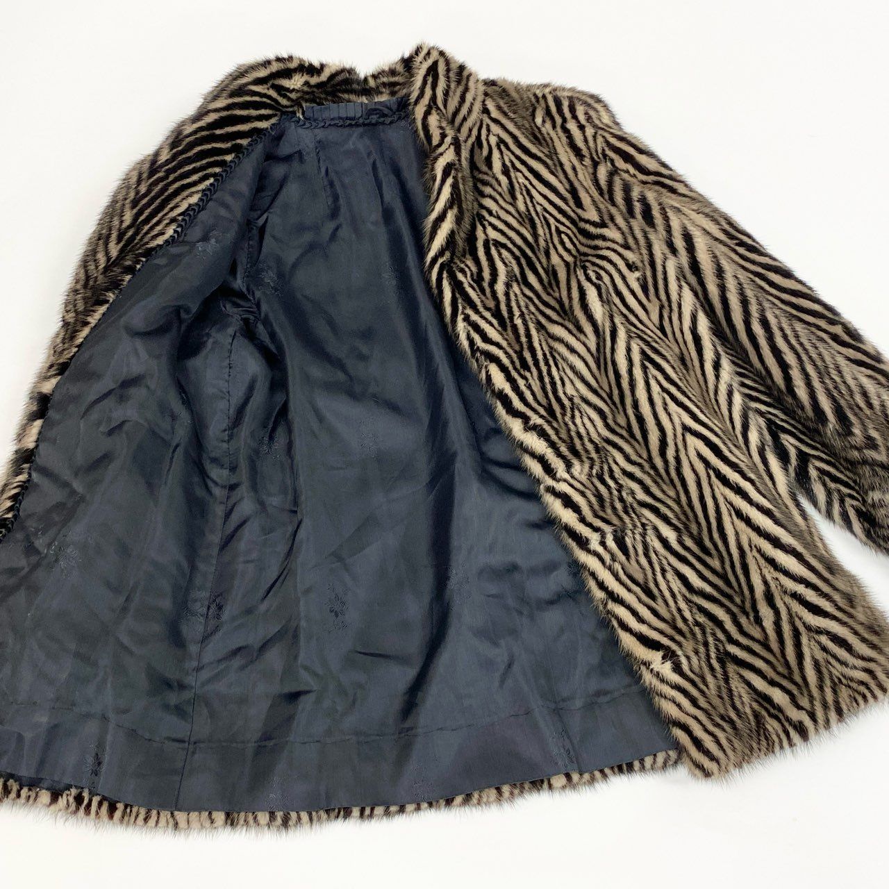 14a15 SAGA MINK サガミンク ゼブラ柄 ミンクコート サイズ9 ブラック