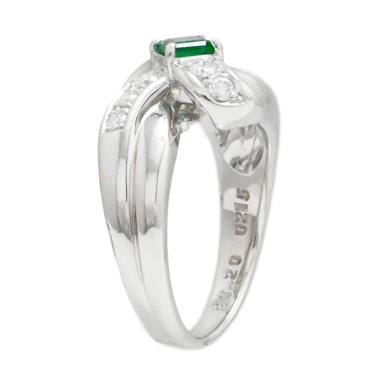 ポーラ POLA PT900 プラチナ ダイヤ0.28ct エメラルド0.20ct リング 
