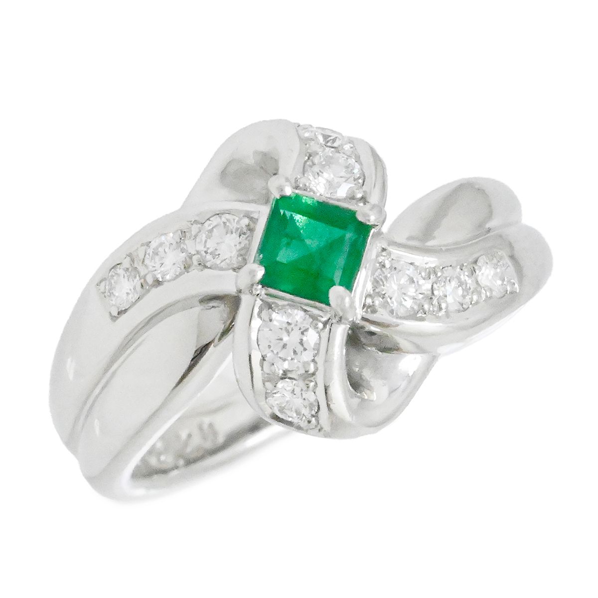 ポーラ POLA PT900 プラチナ ダイヤ0.28ct エメラルド0.20ct リング 