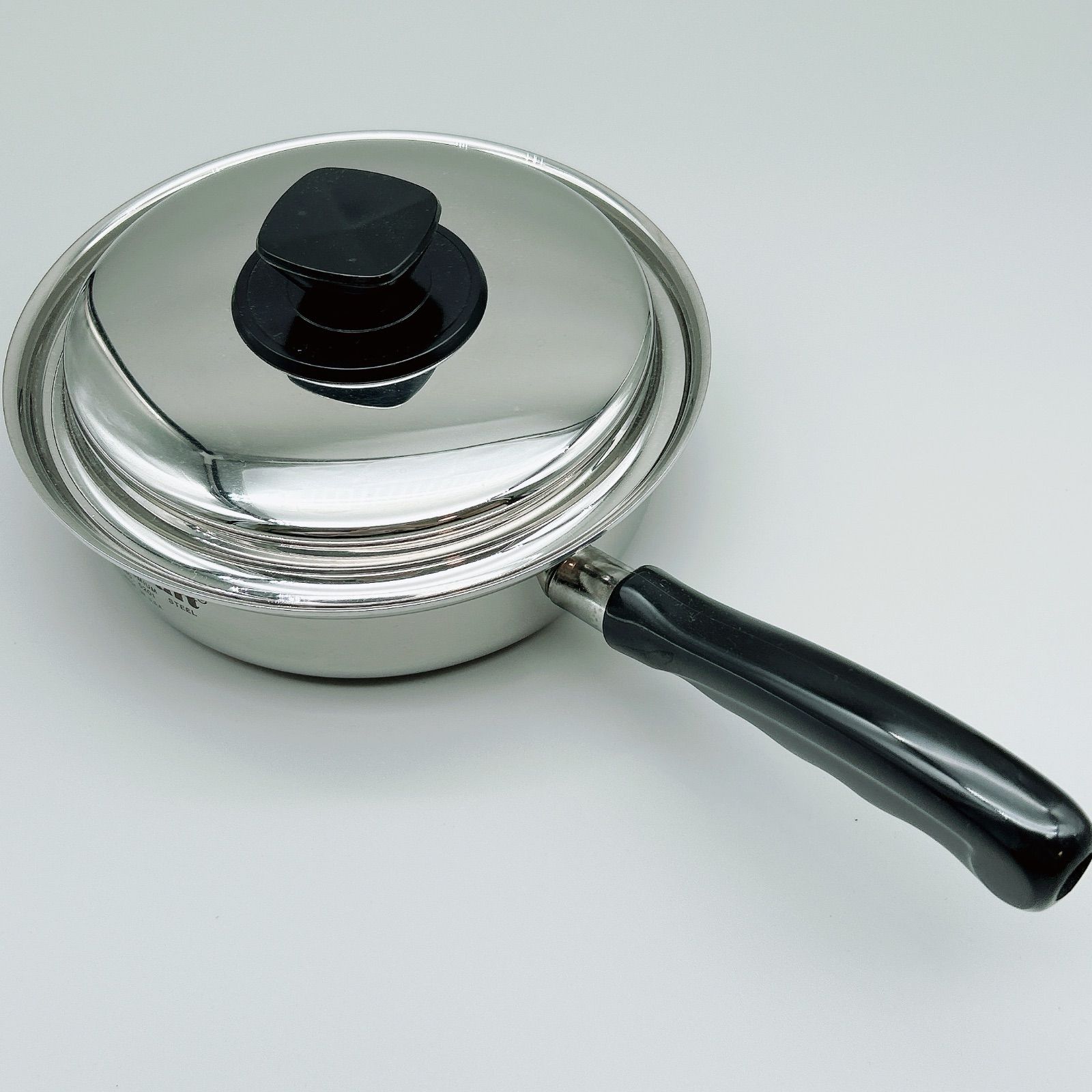 未使用 VitaCraft ビタクラフト No.5201 片手鍋 5層 ガス火専用 無水