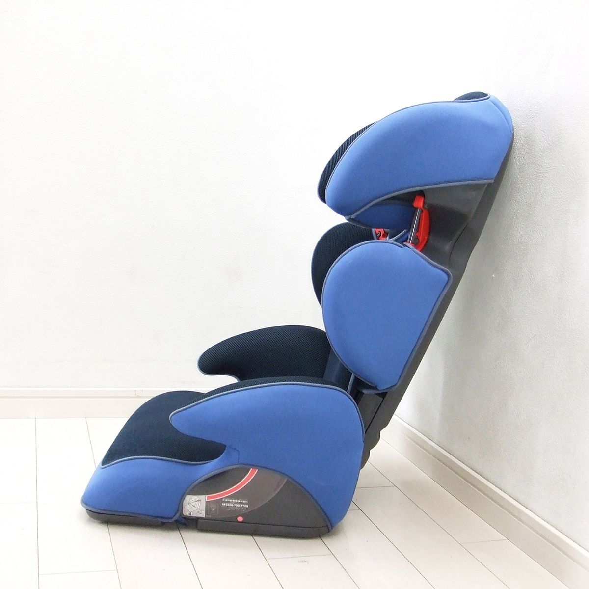 綺麗 ジュニアシート トヨタ純正 TOYOTA 3歳～12歳 TAKATA