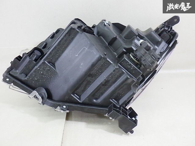 トヨタ TOYOTA 純正 M900A M910A ルーミー 後期 LED ヘッドライト