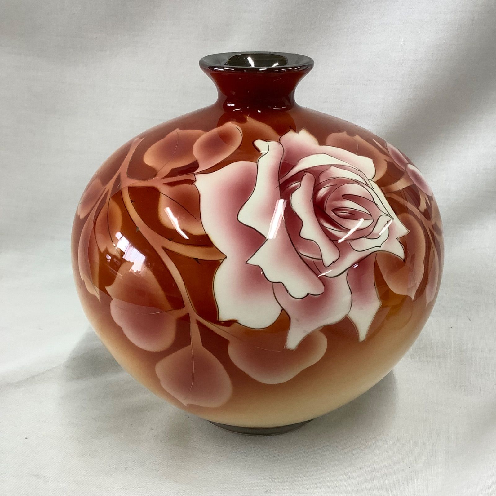 訳あり】黒翠七宝 花瓶 薔薇 美術陶芸品 木箱 S001 - メルカリ