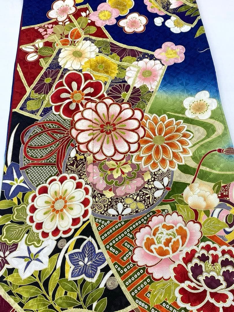 振袖 刺繍 金彩 紋意匠 身丈177cm 撥水加工済 トールサイズ MO3295 