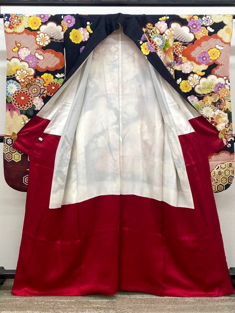 振袖 金駒 金彩 紋意匠 身丈160cm 撥水加工済 MO3297 - メルカリ