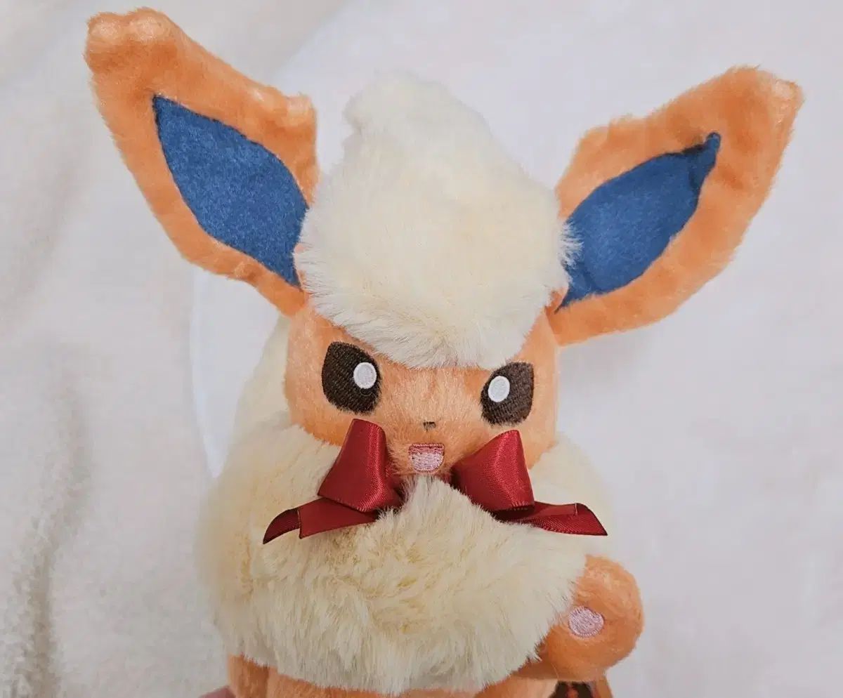 ポケットモンスター イーブイコレクション ブースター ぬいぐるみ