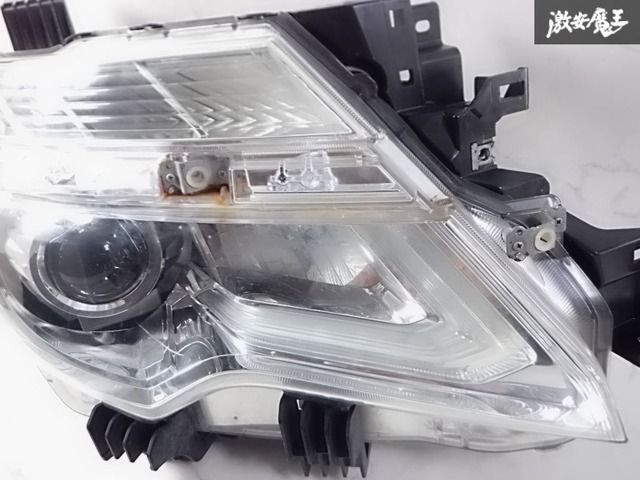 ☆点灯OK☆NISSAN 日産 純正 E52 エルグランド 後期 LED ヘッドランプ