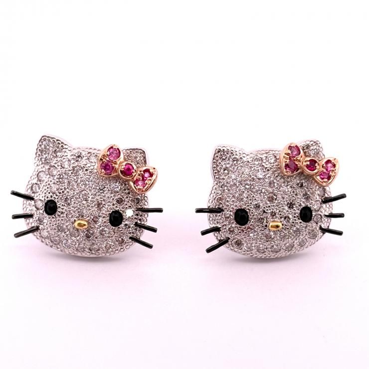 サンリオ ハローキティ ピアス K18 WG ダイヤモンド サファイア 0.37ct