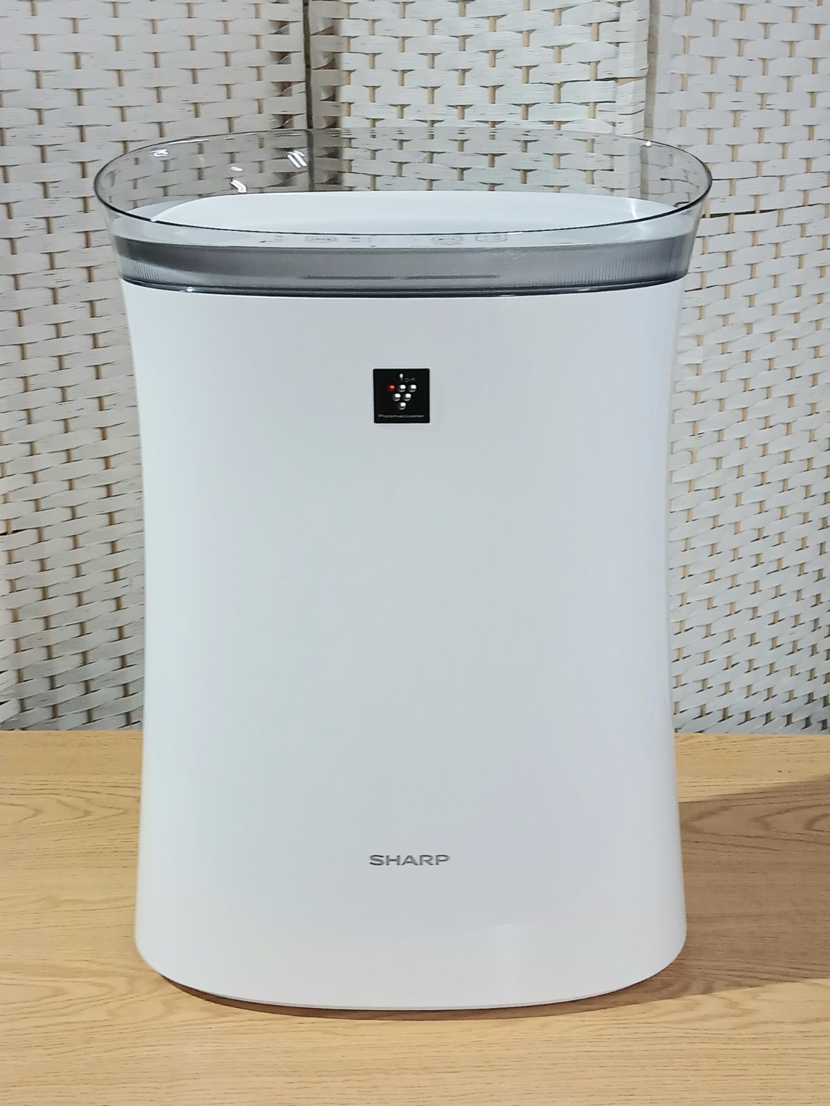 美品 SHARP シャープ 空気清浄機 FU-R50-W 2023年製 - メルカリ