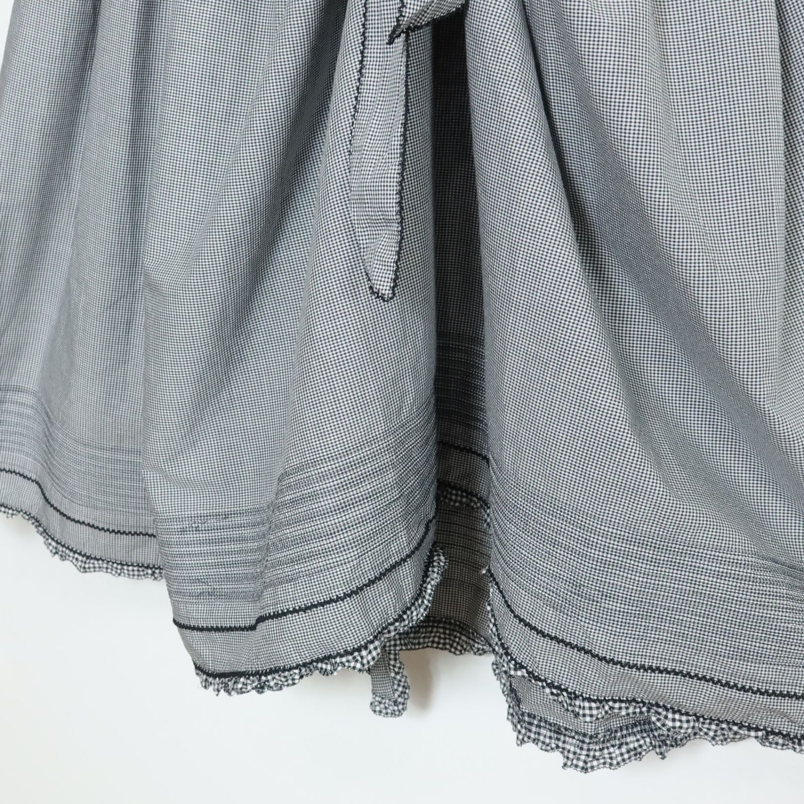 ワンダフルワールド カネコイサオ☆たくし上げ&フリル♪ギンガムパッチ