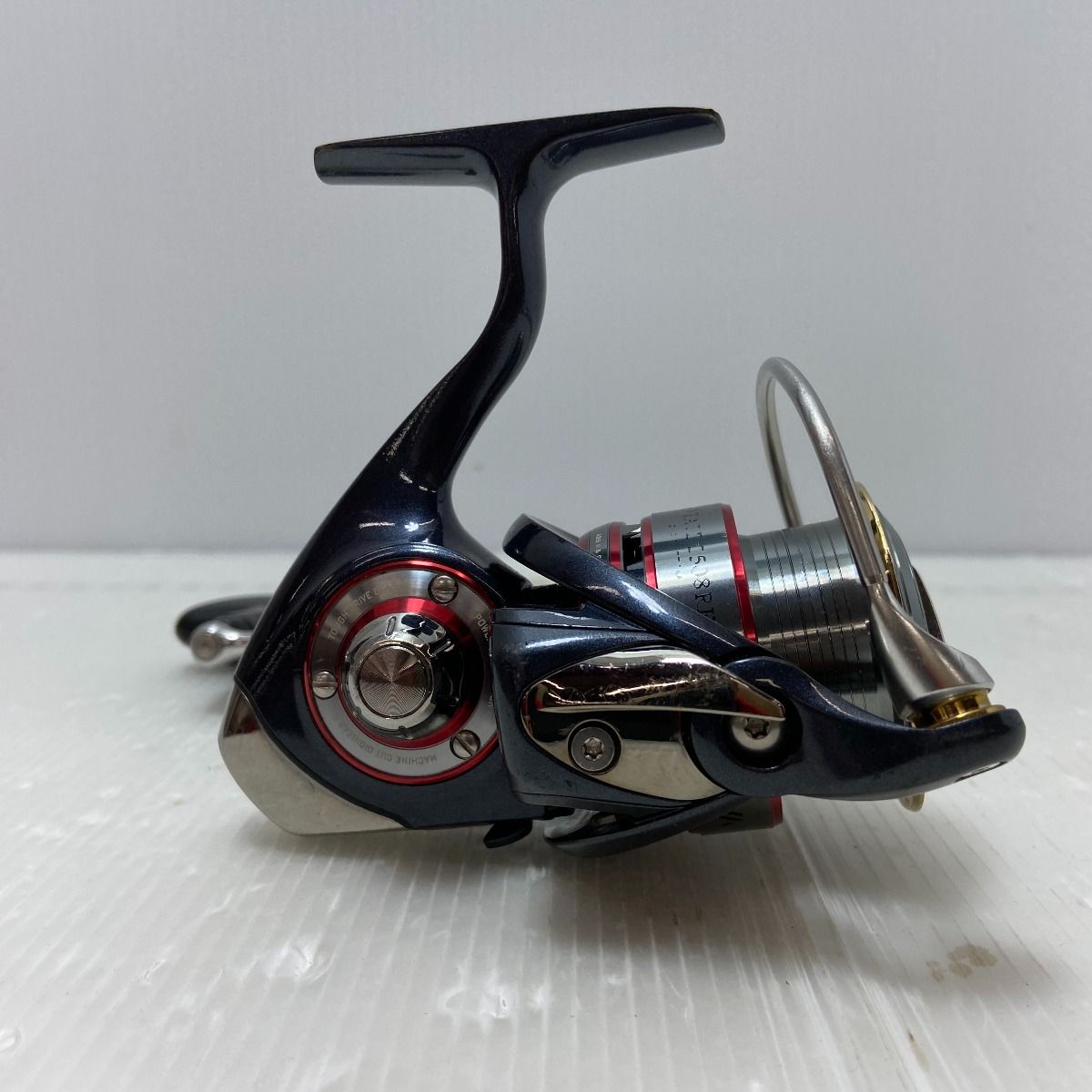 DAIWA ダイワ スピニングリール 10セルテート2508RH 本体のみ - メルカリ