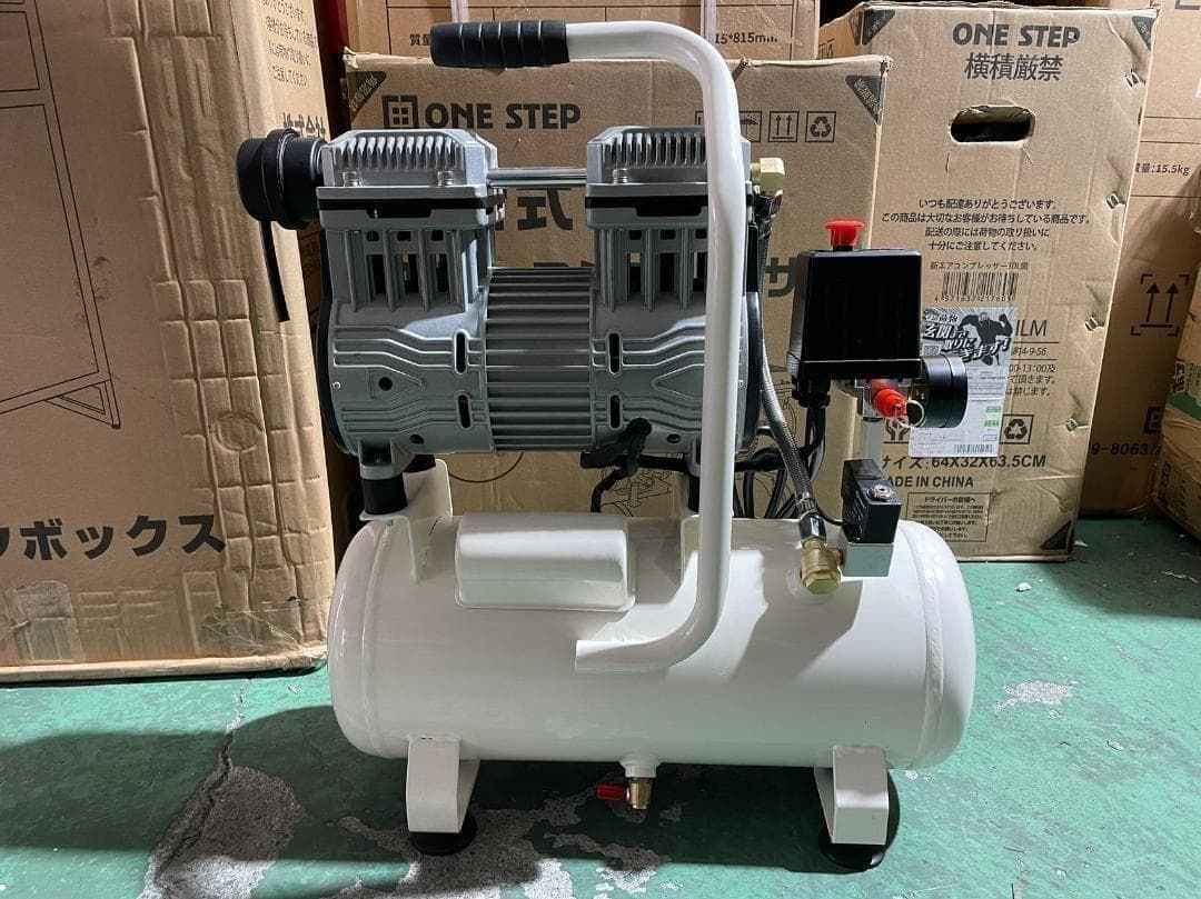 中古エアコンコンプレッサー 100v 静音 小型 オイルレス 12L - メルカリ