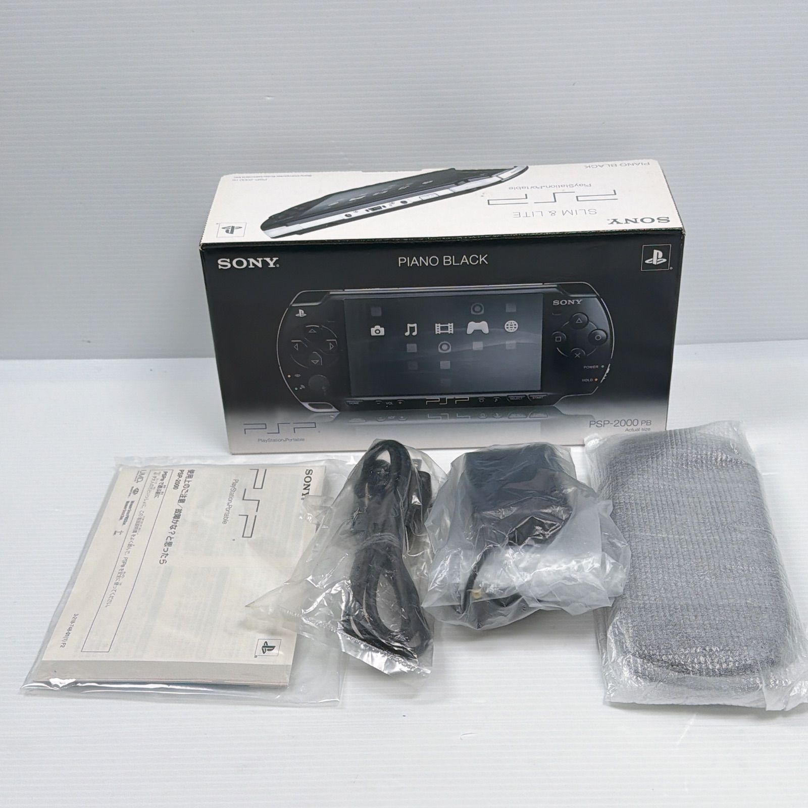 美品 PSP 2000 ピアノブラック 遊べるセット 動作確認済み FW6.60 