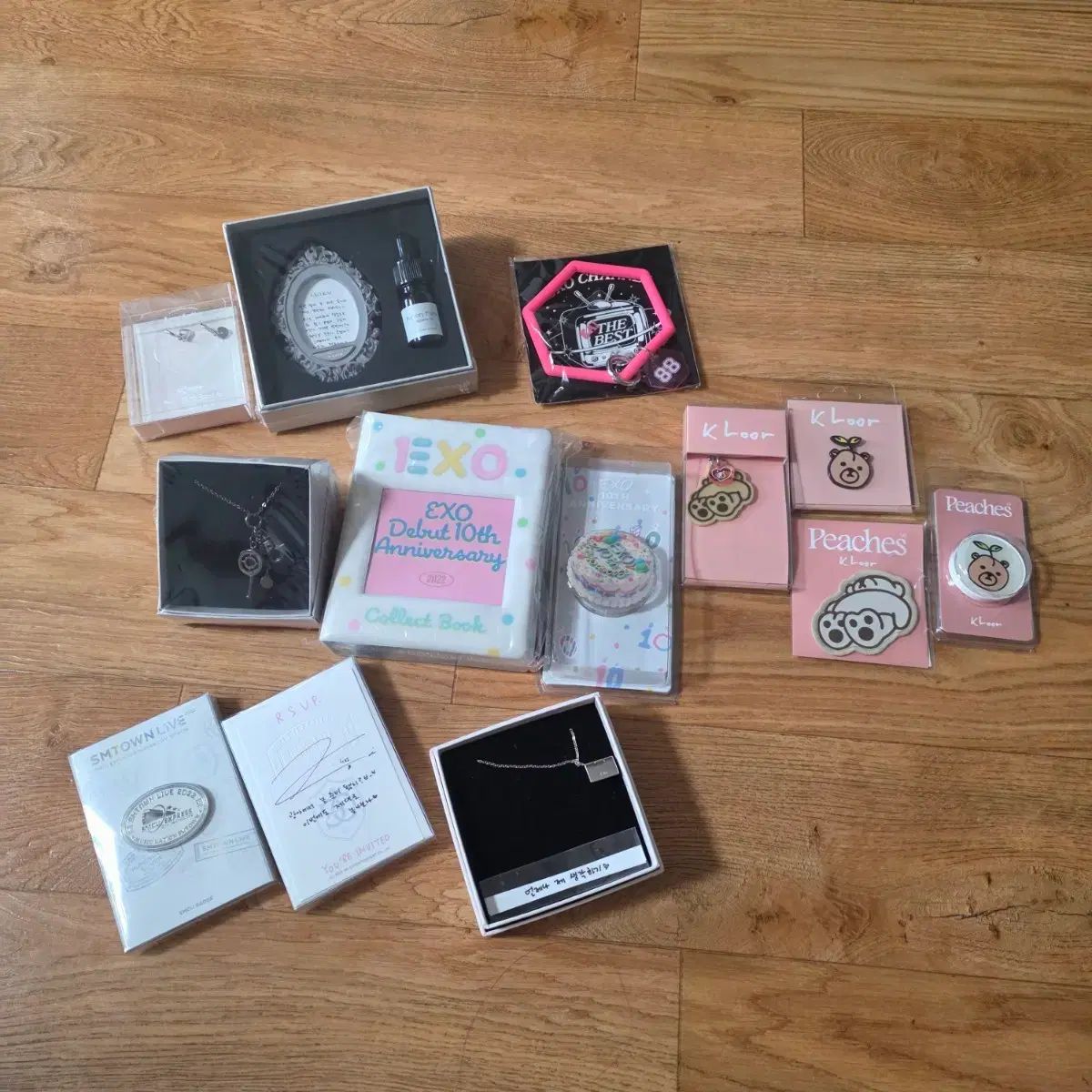 EXO（エクソ） カイ グッズ - メルカリ