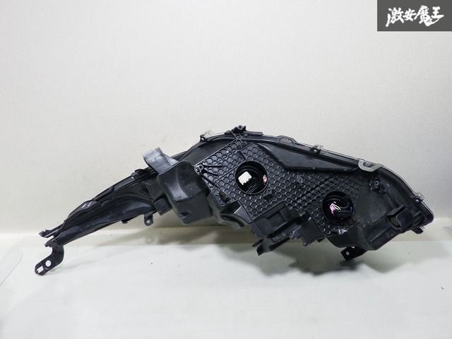 極上品！】トヨタ純正 ZVW52 プリウス PHV LED ヘッドライト ヘッド