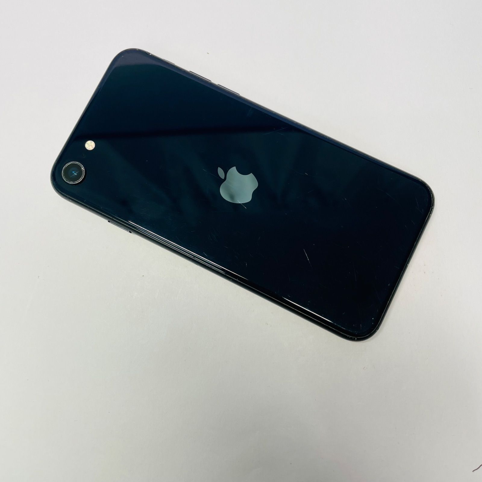 iPhone SE第3世代 64GB SIMフリー 電池100% 38435 64GB iPhone スター