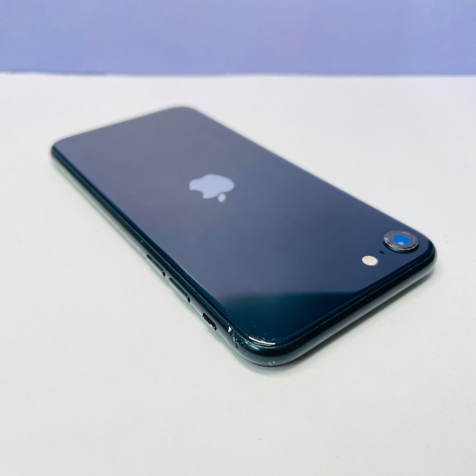 iPhone SE第3世代 64GB SIMフリー 電池100% 38435 64GB iPhone スター