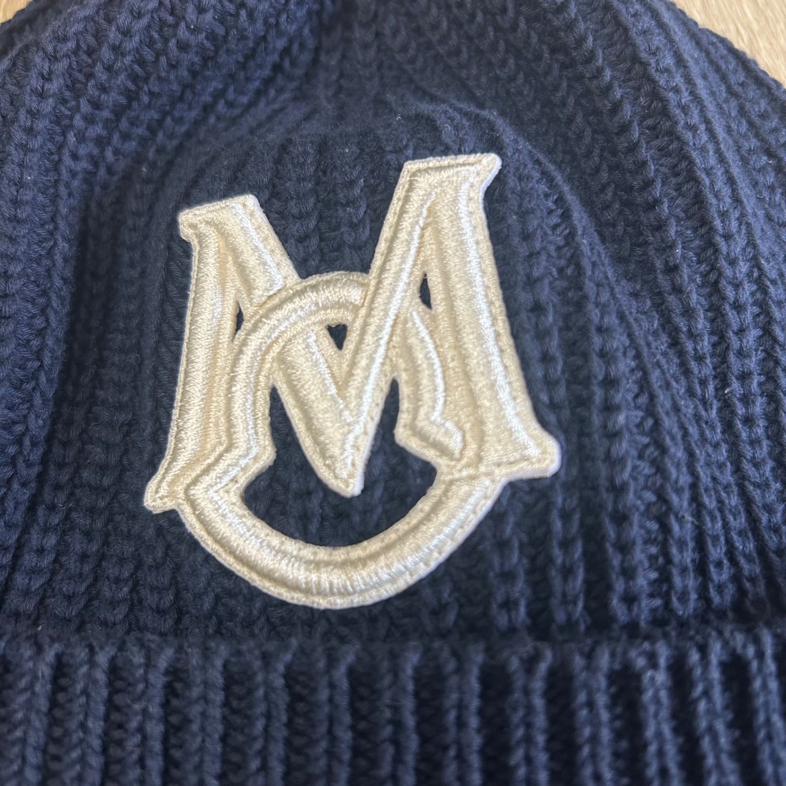 美品】 MONCLER モンクレール ニット帽 ビーニー ネイビーユニセックス