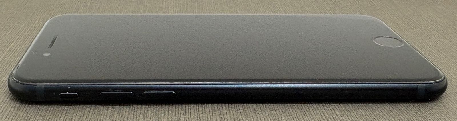 Apple iPhone SE3 ブラック 画面傷あり128GBジャンク品 iPhone SE 第三世代 ブラック ジャンク品 傷あり Apple iPhone SE3