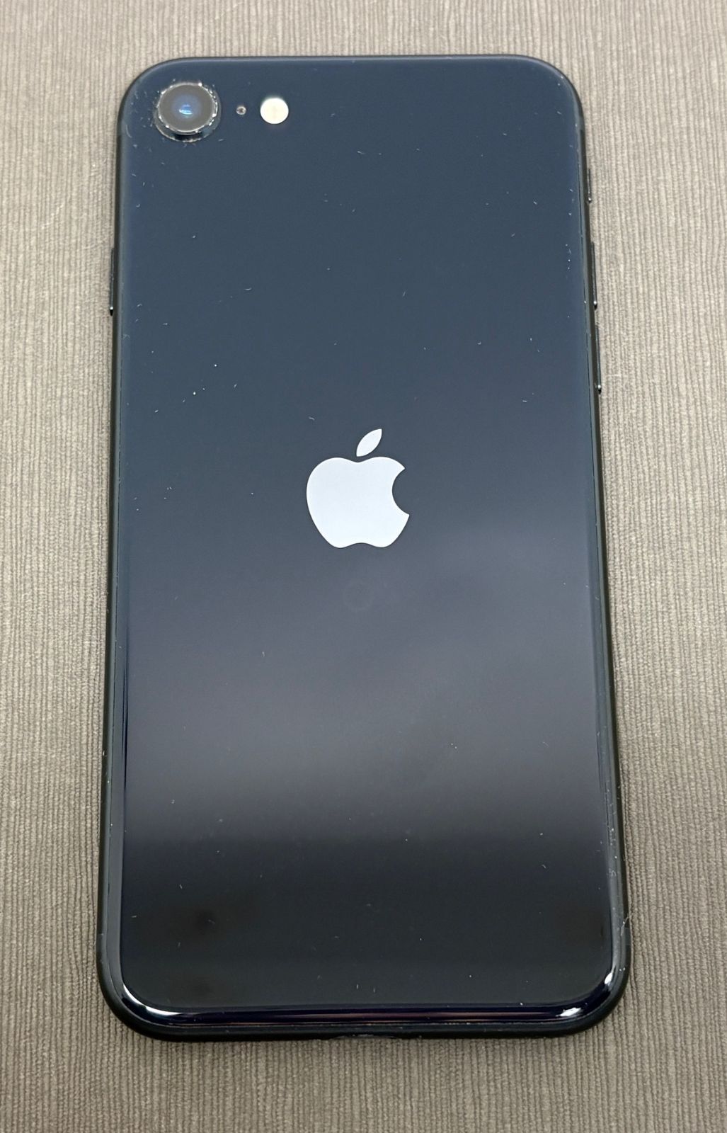 iPhone SE 第三世代 ブラック ジャンク品 傷あり Apple iPhone SE3