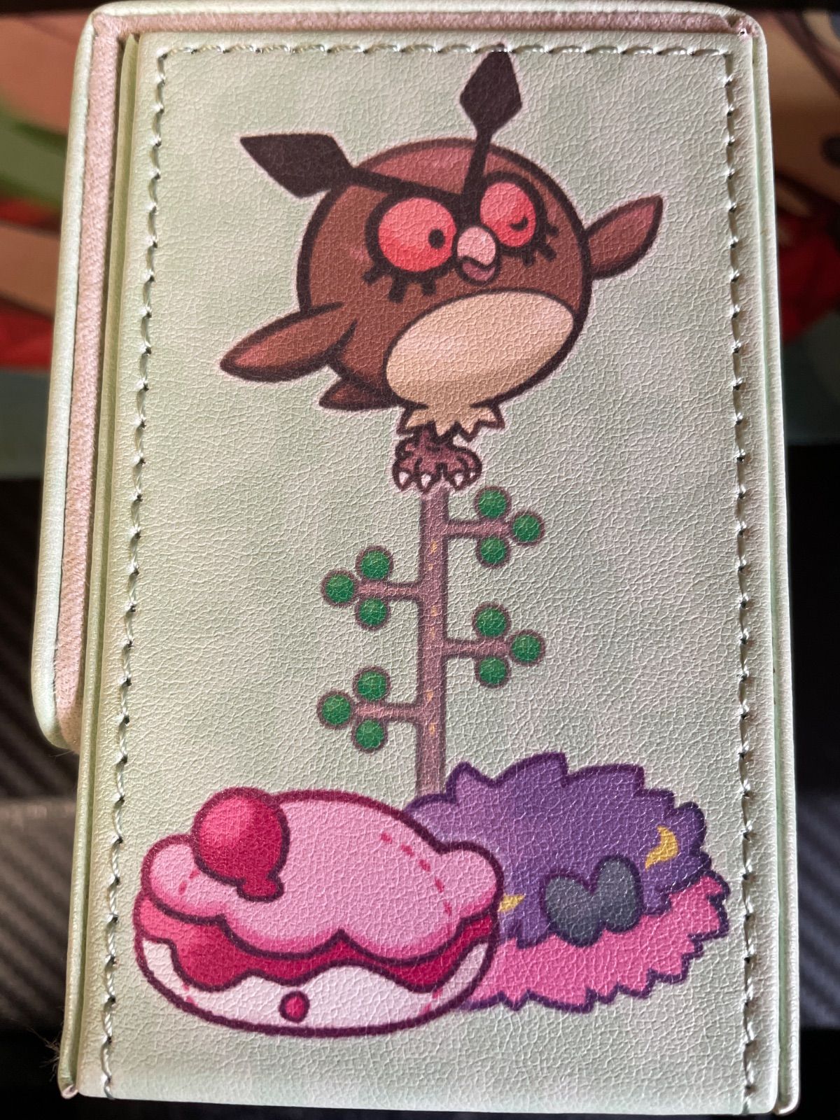 カビゴンのあくび フリップデッキケース - メルカリ