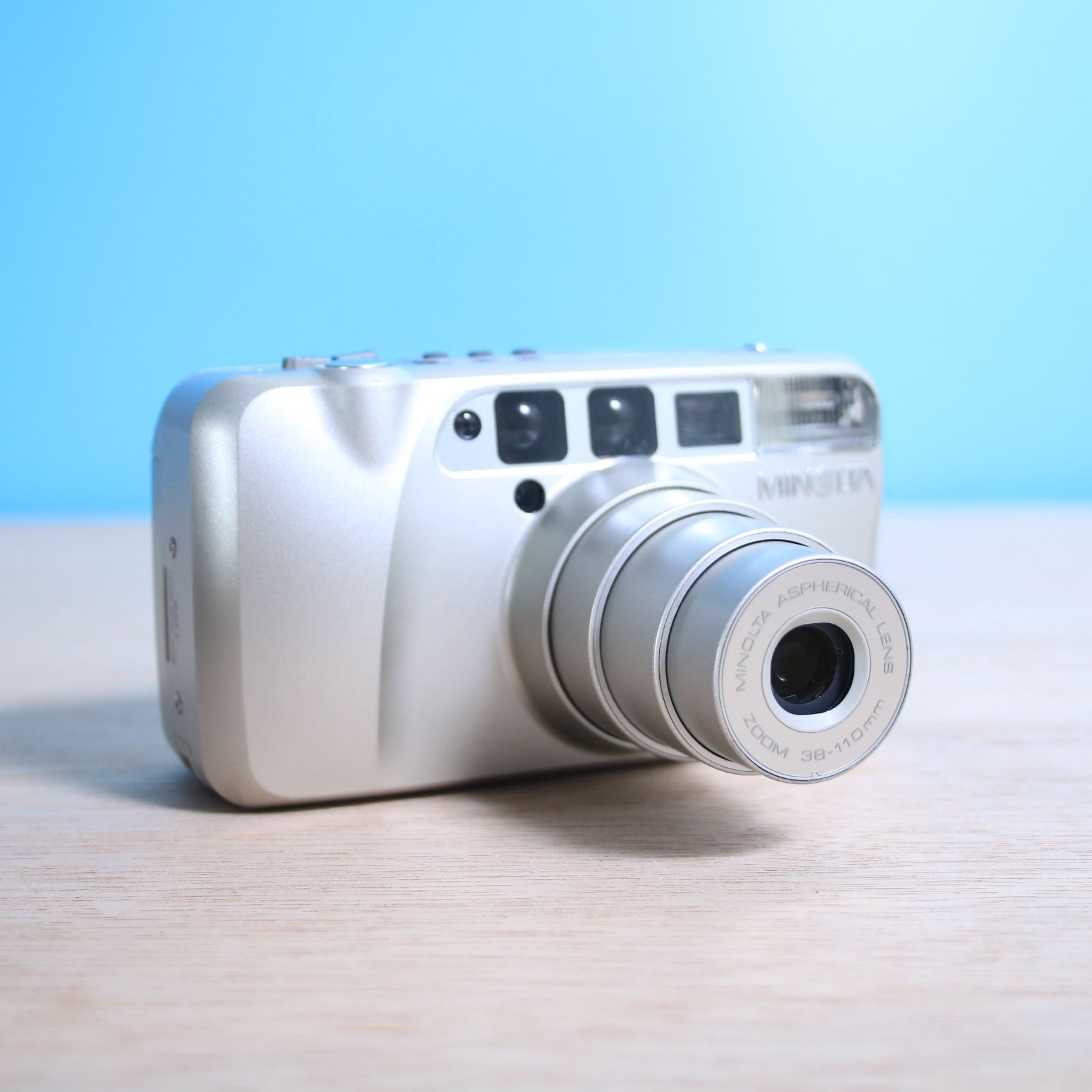 【動作確認済/完動品】Minolta 110 ZOOM DATE 完動品❁ MINOLTA 110 ZOOM DATE ミノルタ コンパクトフィルム カメラ
