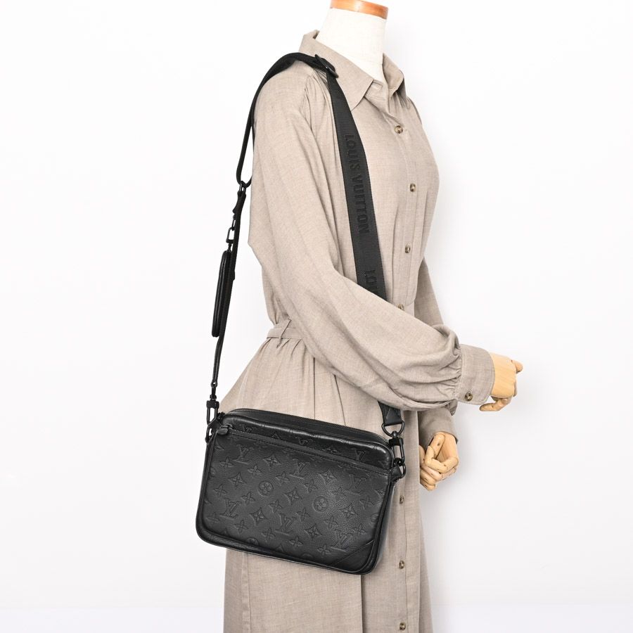LOUIS VUITTON ルイヴィトン ショルダーバッグ トリオメッセンジャー