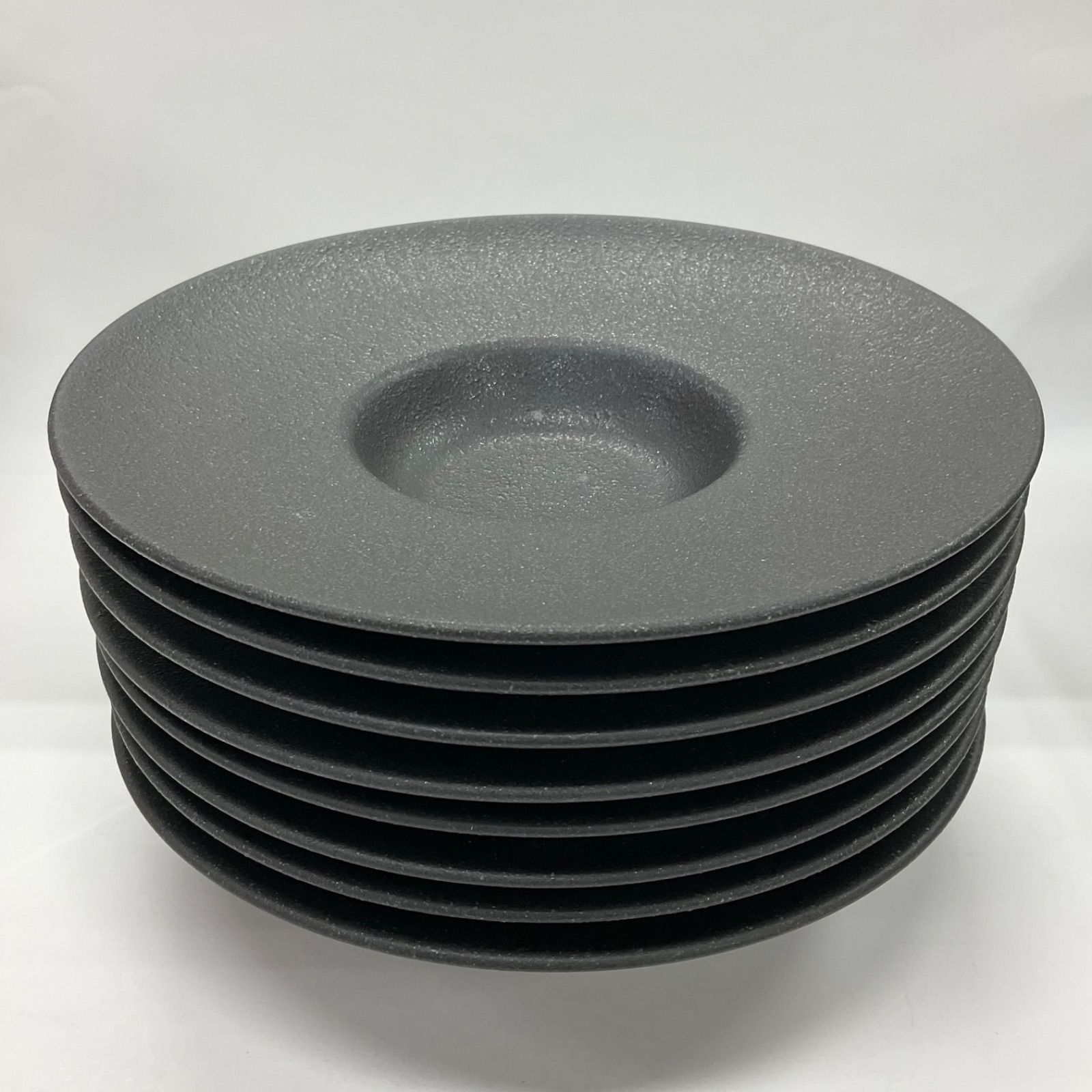 ワイドリム スープ皿 23 cm ブラック カネスズ kanesuzu 黒 丸皿 プレート 平型 レストラン 業務用 まとめ売り