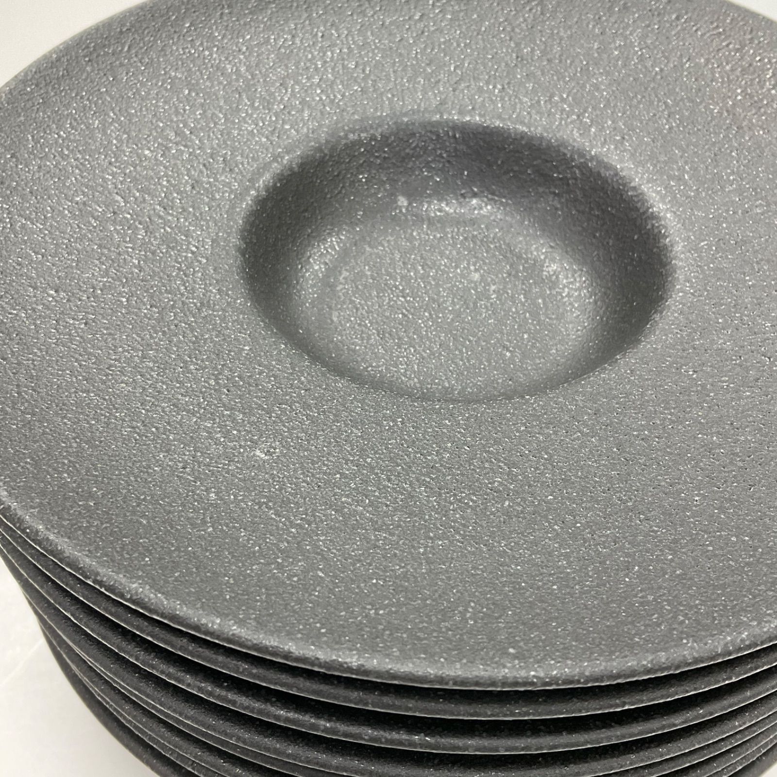  ワイドリム スープ皿 23 cm ブラック カネスズ kanesuzu 黒 丸皿 プレート 平型 レストラン 業務用 まとめ売り 皿 食器