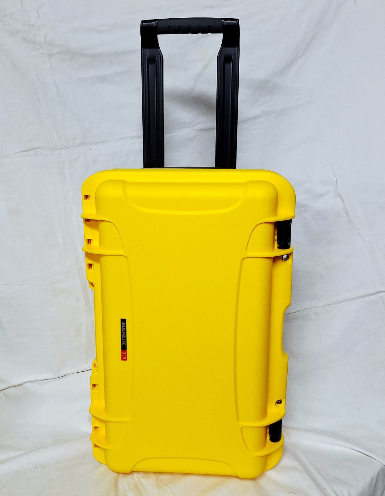 未使用品 NANUK ナヌーク935 防水ハードケース NK935Y イエロー NANUK