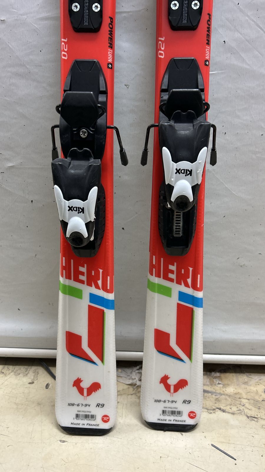 浜館58-219] ROSSIGNOL ロシニョール HERO ジュニア スキー 子ども用